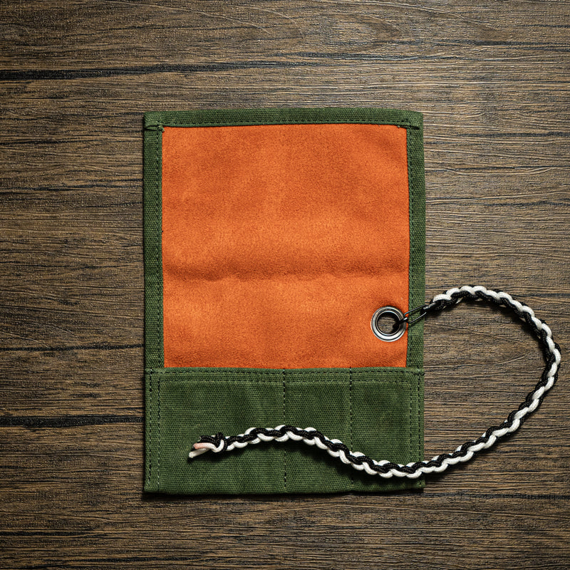 Single waxed canvas roll Green